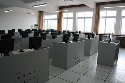 蛟川书院计算机教学设施 现代化教学环境的构建